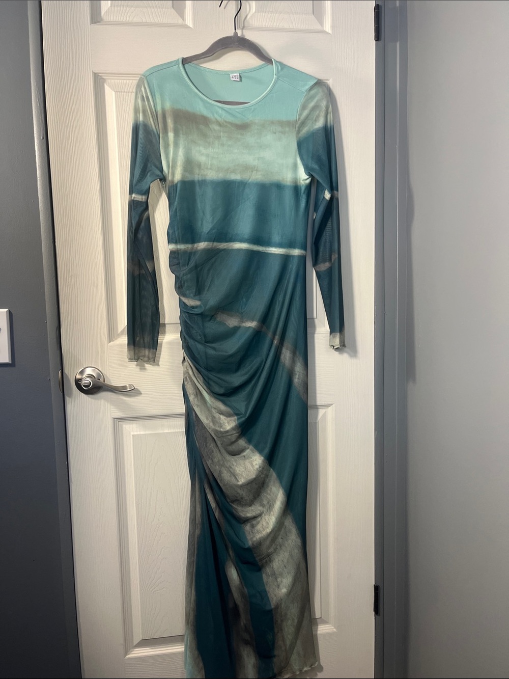 Long Sleeve Teal Ombre Ruched Maxi Dress